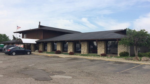 Southmoor Golf Club Bar & Grill - From Real Estate Listing